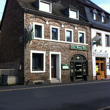 Zur Burg Eltz Hotel Moselkern Exterior photo